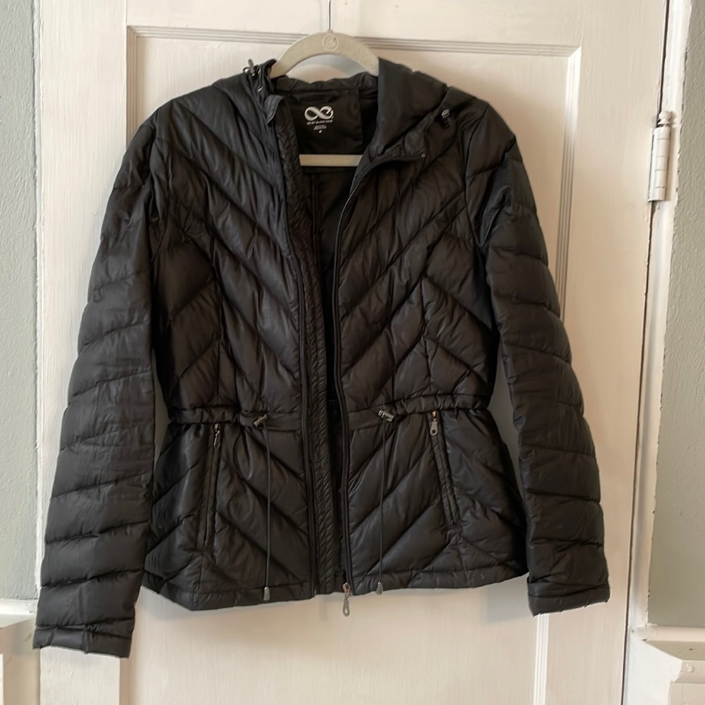 Women’s Black Puffer Jacket
